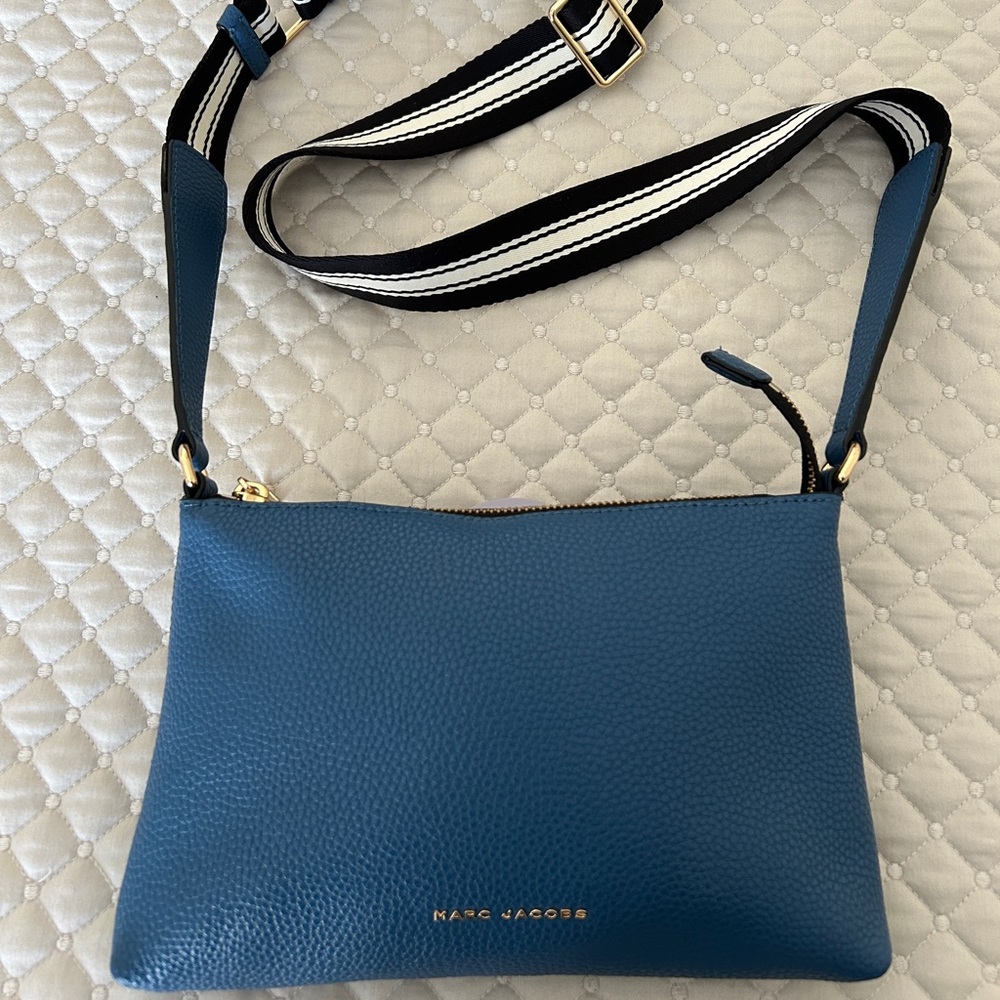 Marc Jacobs Cross Body Bag